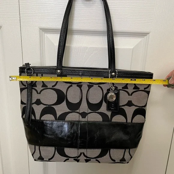 Coach Monogram Tote - Picture 13 of 13